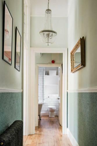 Classic Elegance - Regency Apartment With Period Features