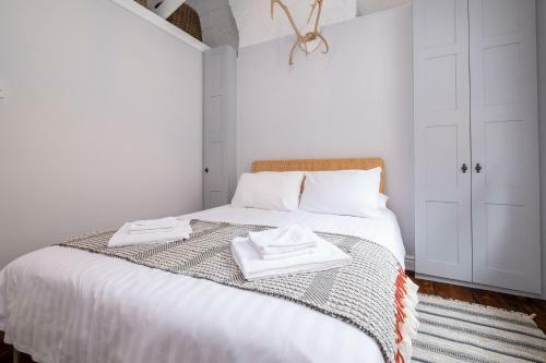 Charming & Stylish Central Cottage