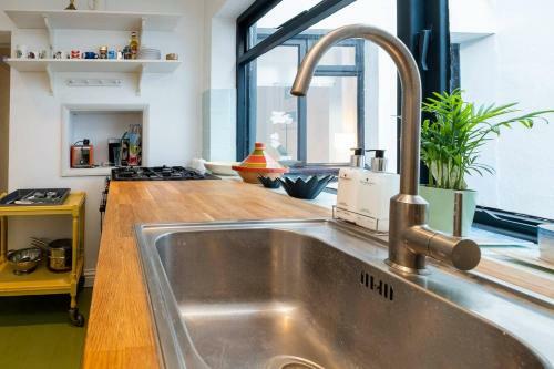 Apartamento Stylish & Charming Regency Flat With Retro Feel