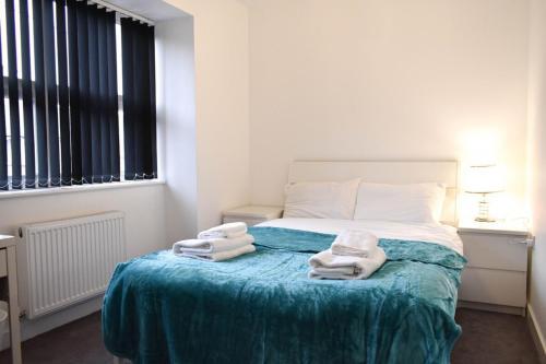 Modern Open Plan 5bd - Free On Street Parking