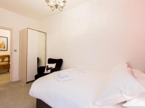 *new* Luxury 3bdr Property W/conservatory & Garden