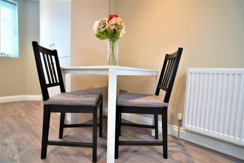 Apartamento Central Brighton Two Bedroom Flat 4b3s