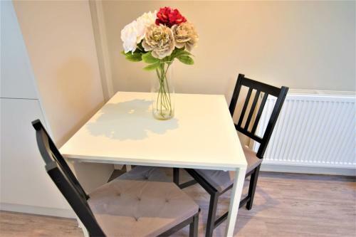 Apartamento Central Brighton Two Bedroom Flat 4b3s