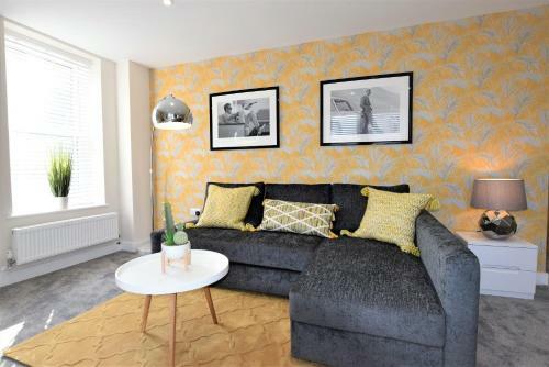 The Old Bank - Your Apartment