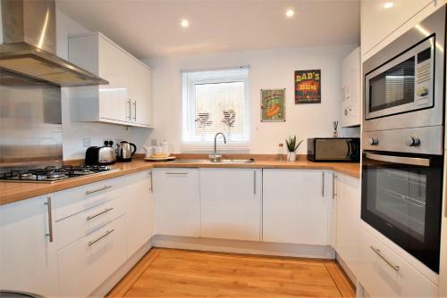 Savoy Court - Your Apartment