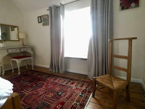 Mycityhaven - The Siston Cottage