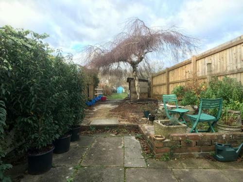 Mycityhaven - The Siston Cottage
