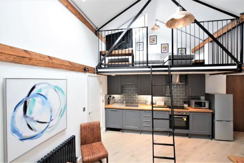 The Loft - Your Apartment