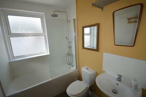 2 Bed Home - Gloucester Road
