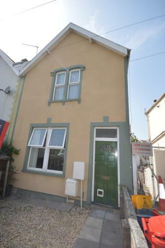 2 Bed Home - Gloucester Road