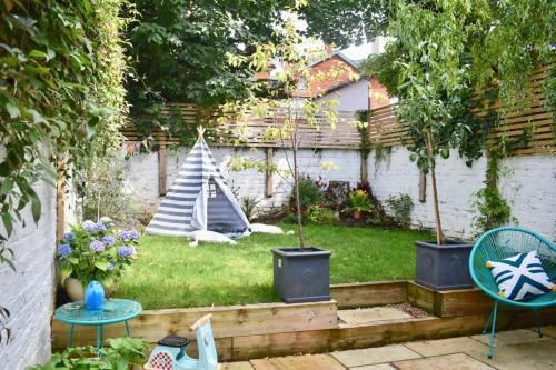 3bd Beautiful Hove Townhouse In Prime Location
