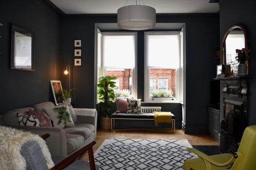 3bd Beautiful Hove Townhouse In Prime Location