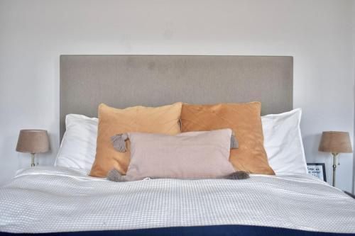 3bd Beautiful Hove Townhouse In Prime Location