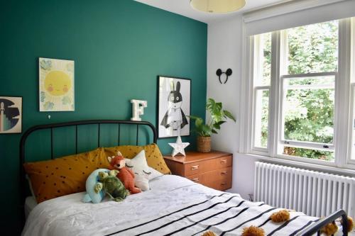 3bd Beautiful Hove Townhouse In Prime Location