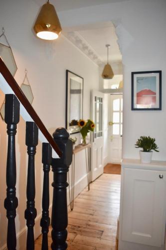 3bd Beautiful Hove Townhouse In Prime Location