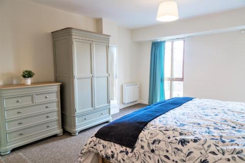 City Centre Living, Large 2 Bedroom Apartment