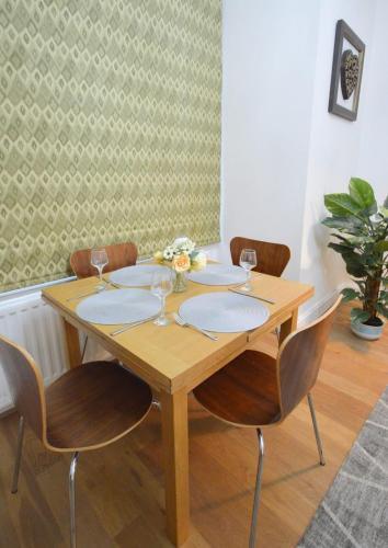Apartamento Homely Flat In Prime Location