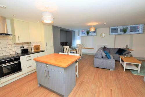 Oakfield Place - Your Apartment