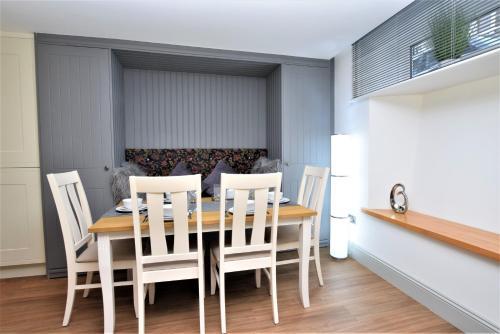 Oakfield Place - Your Apartment