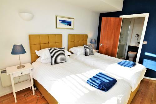 Brunel's View - Your Apartment