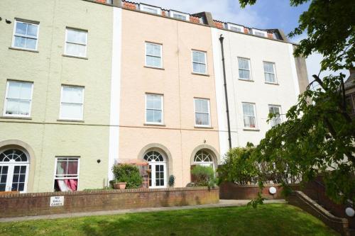 Bright Cosy Studio Apartment In Stokes Croft