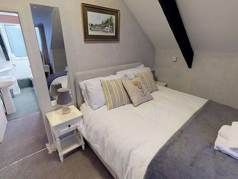 Bed & Breakfast Ranscombe House
