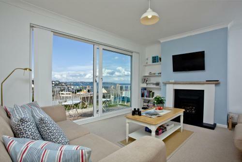 Rest A Shore, Brixham