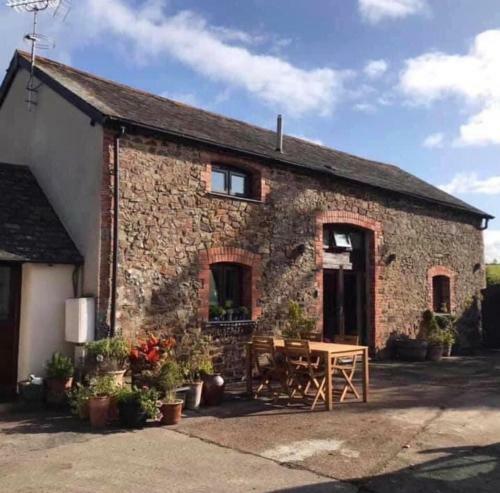 Stunning 2-bed Barn Conversion
