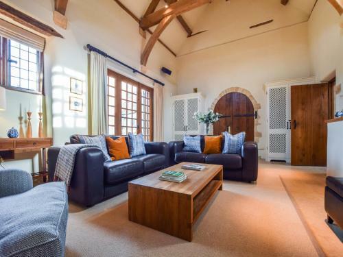 Coach House, Saintbury