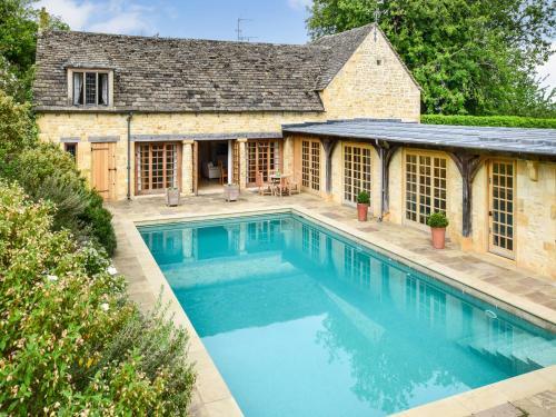 Coach House, Saintbury
