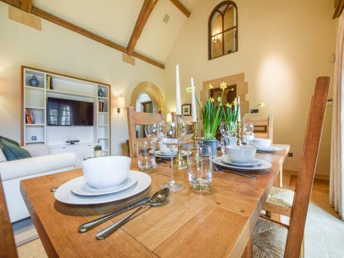 Coach House, Saintbury