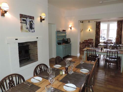 Bed & Breakfast The Tollemache Arms