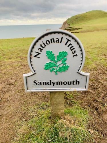 Charming 3-bed Caravan In Bude North Cornwall