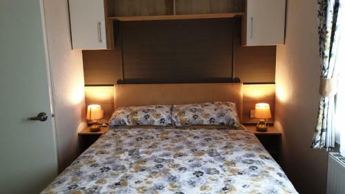 Beautiful 6 Berth Caravan In Bude