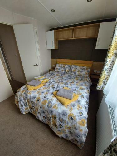 Beautiful 6 Berth Caravan In Bude