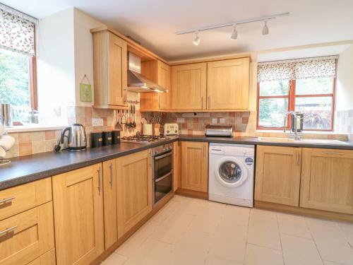 Brookside Cottage