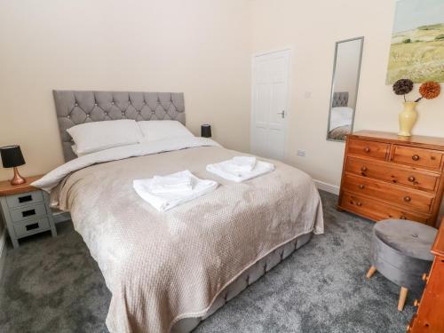 10 Smalldale Cottages