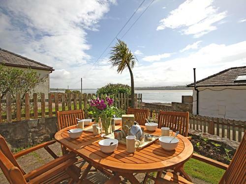 Menai Cottage