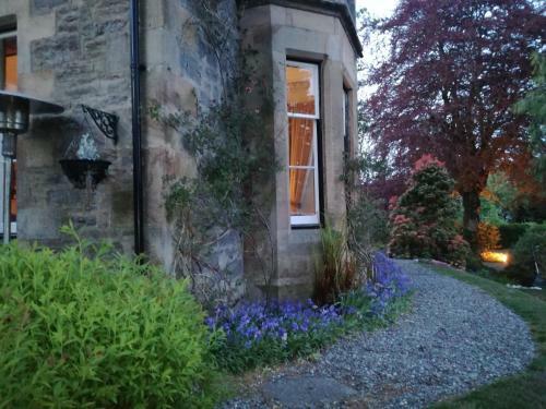 Hostal Lubnaig Guest House