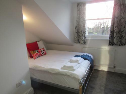 Hostal The Tas Suites - Tas Accommodations