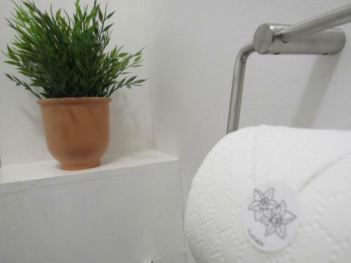 Hostal The Tas Suites - Tas Accommodations