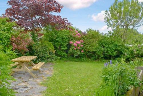 Bed & Breakfast Itchingstone Cottage