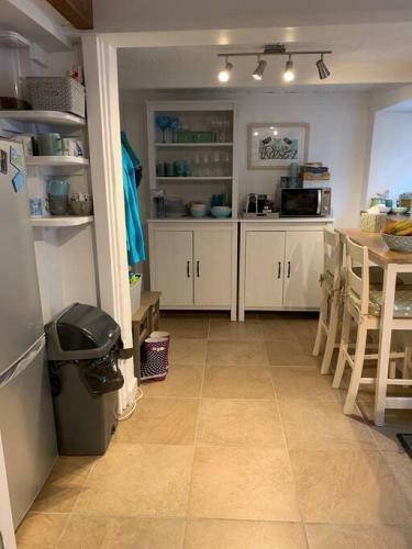 Lavender Cottage 3 Bedroom Sleeps 5