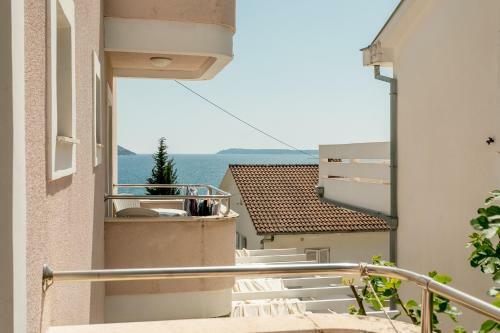 Apartments Maslina