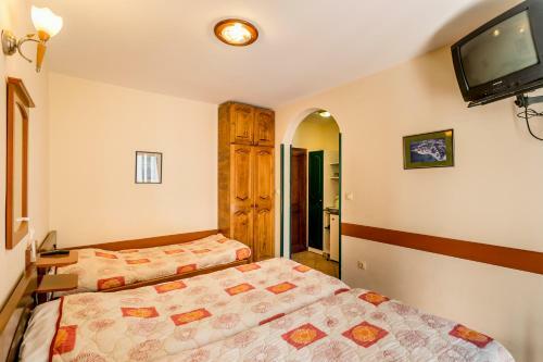 Apartments Maslina