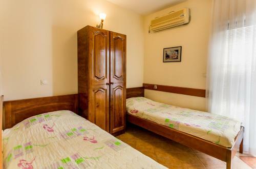 Apartments Maslina