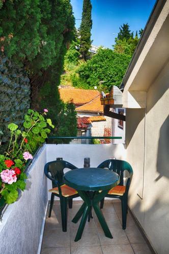 Hostal Apartments Pavlovic
