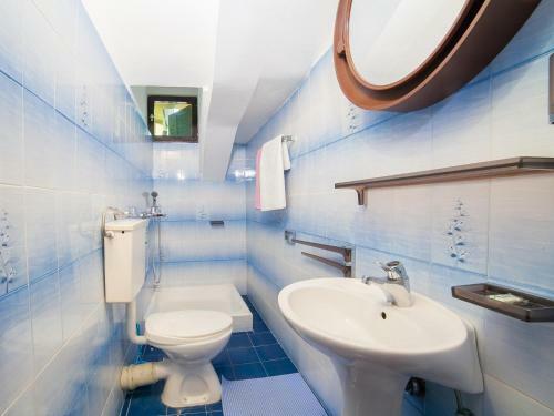 Hostal ?urovi? Guest House