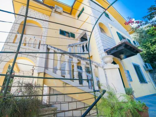 Hostal ?urovi? Guest House