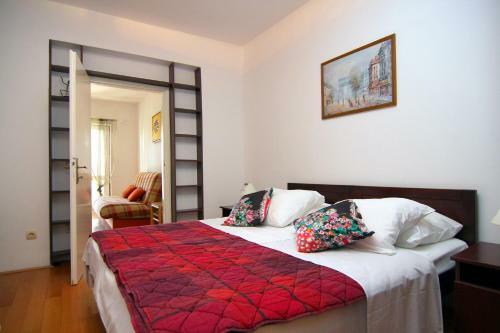 Nikic Apartments